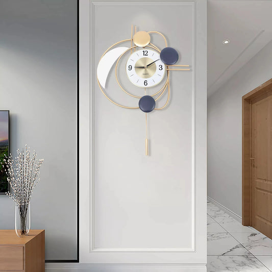 🕰️ “Art in Motion” – Modern Nordic Wall Clock in Matte Gold-Tone with Sculptural Detail